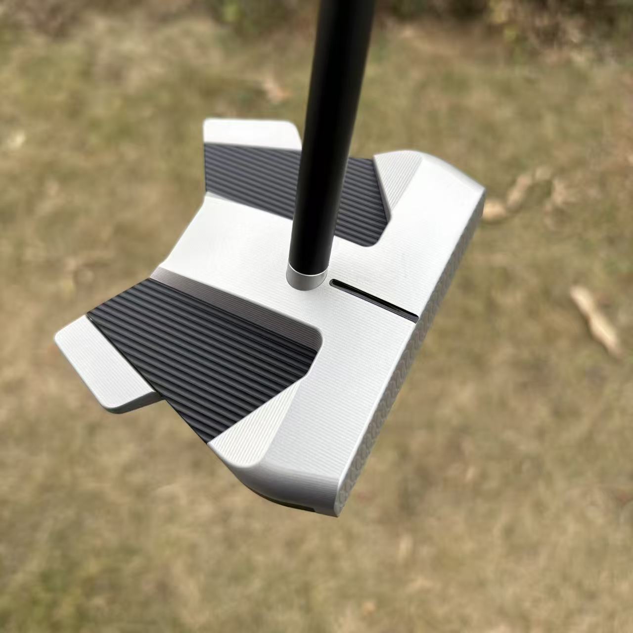 【Full CNC Milled Face】Vermilio - đánh giá và giá Golf Equipment Store